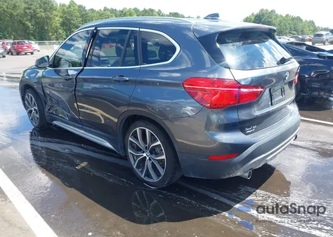 2017 BMW X1 xDrive28I из США, поврежденный, VIN WBXHT3C39H5F87921